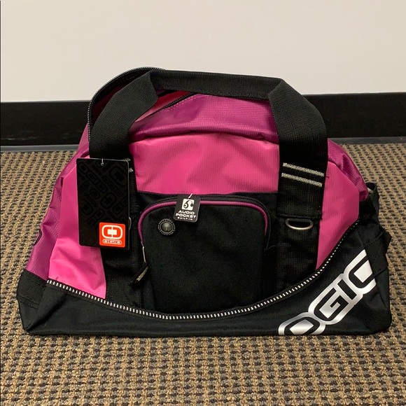 Handbags - NEW! OGIO pink/black duffle bag